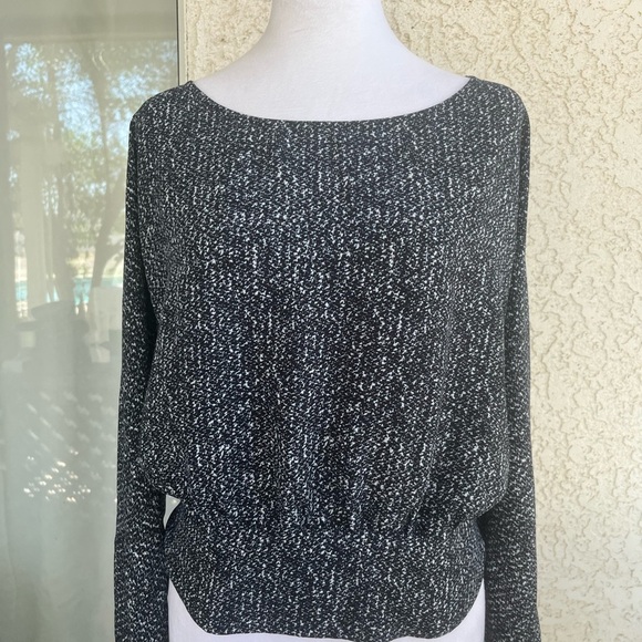 Express Black and White blouse size M - Picture 1 of 6